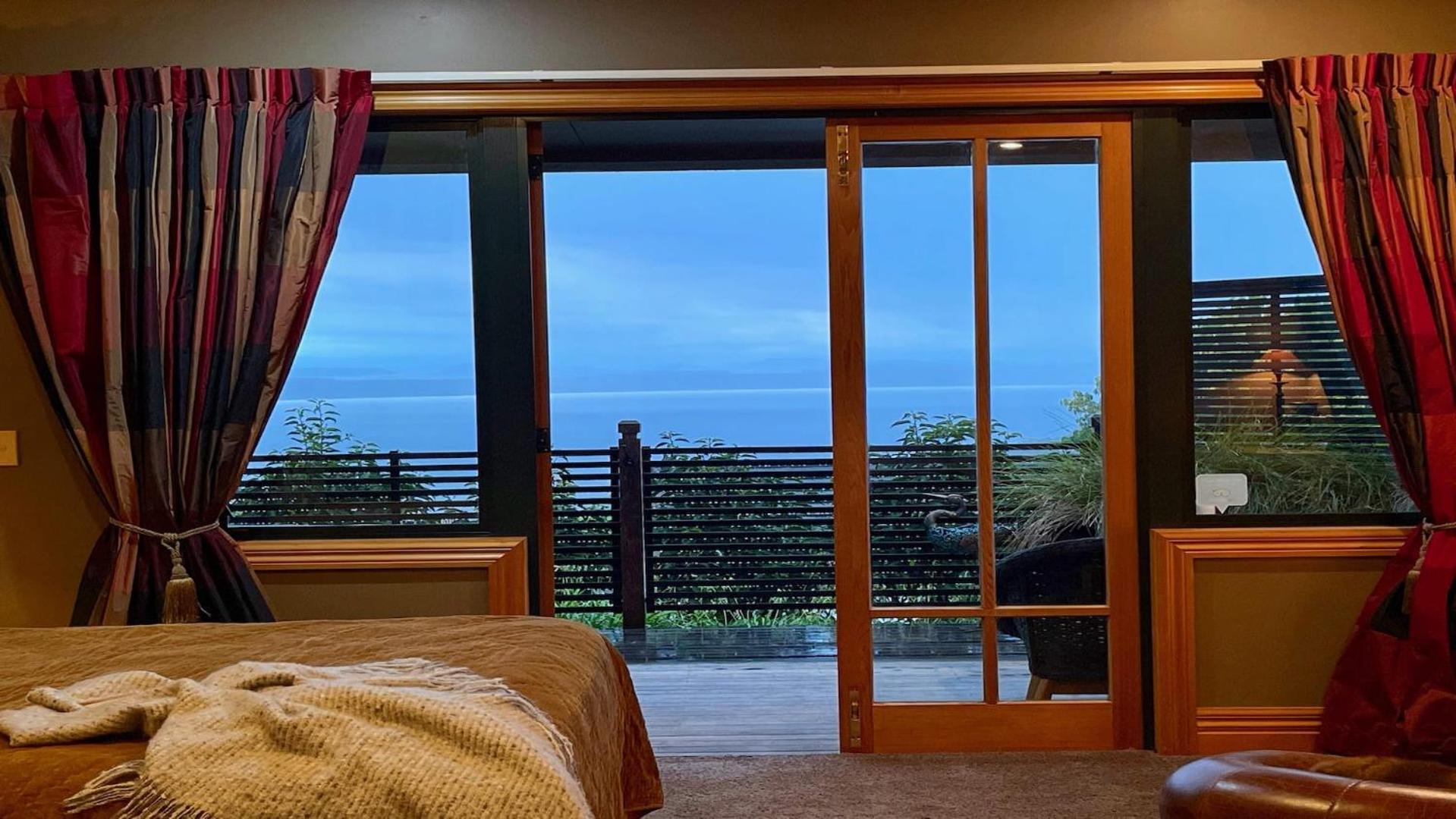 אגם טאופו The Flying Trout Boutique Lodge מראה חיצוני תמונה